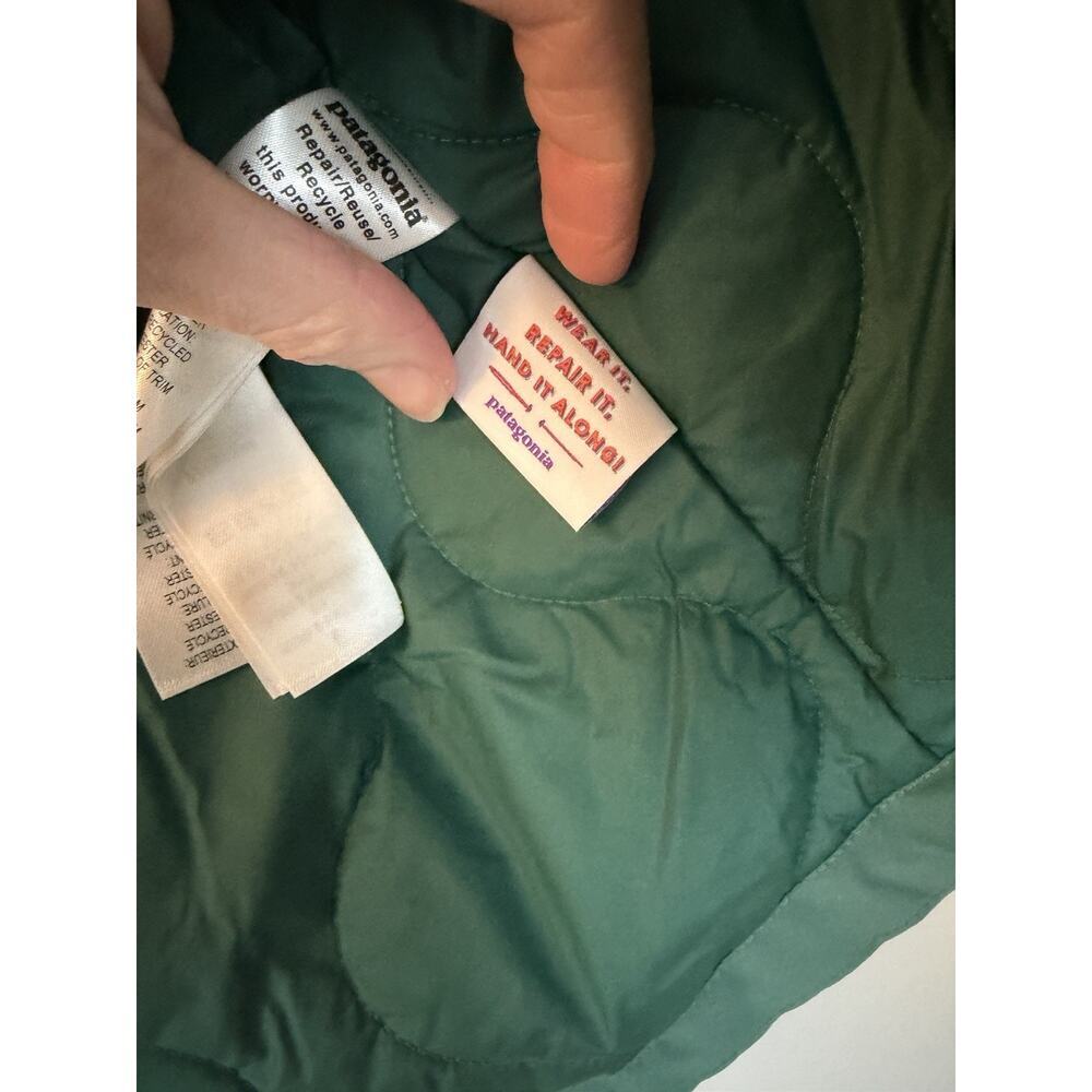 Patagonia Everyday Ready Hooded Jacket Conifer Green Waterproof Kids 10 NWT $169 - Picture 14 of 16